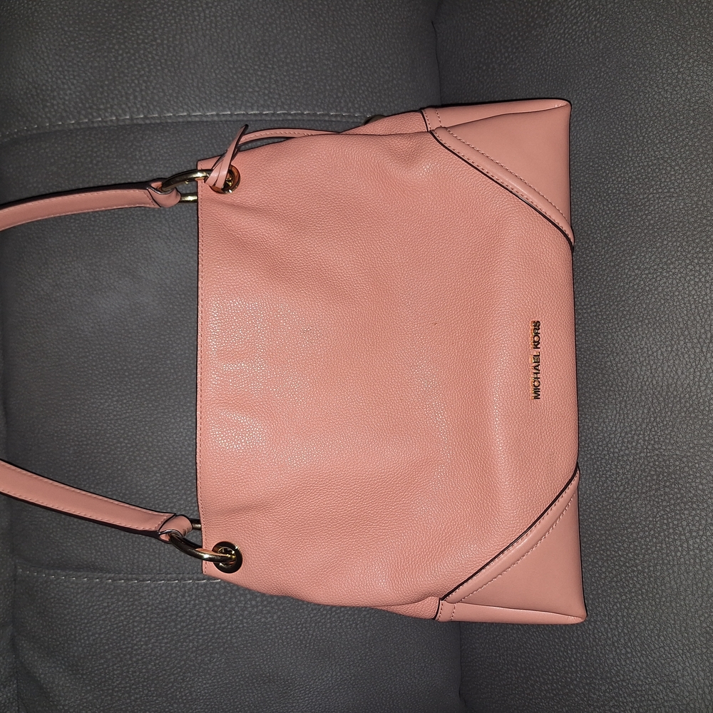 Michael Kors Pink Shoulder Bag with Structured Design